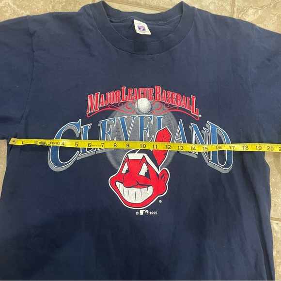 Vintage Logo 7 1995 MLB Cleveland Indians Tee single stitched Sz Large - Picture 9 of 10